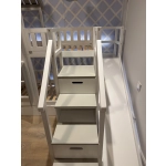 Łóżko piętrowe dziecięce na zamówienie w pokoju dziecka